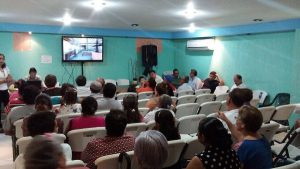 Satisfechos, los locatarios que iniciaron las reuniones informativas en el “Pino Suárez”