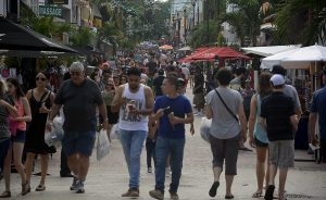 La Riviera Maya registra aumento de ventas en temporada vacacional 2016: Comerciantes