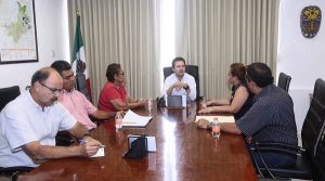 Dialoga Gaudiano con partes en conflicto del Pino Suárez