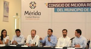 Sustancial avance, en un año, en la agilización de trámites y servicios en Mérida: Mauricio Vila Dosal