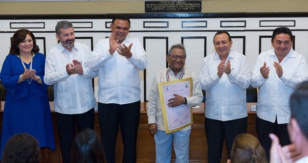 armando-manzanero-profeta-en-su-tierra