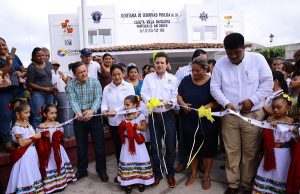 Entrega Gerardo Gaudiano obras de rehabilitación en la villa Macultepec