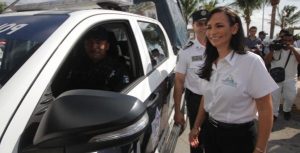 Capacitación a Policías de Puerto Morelos, será permanente: Laura Fernández