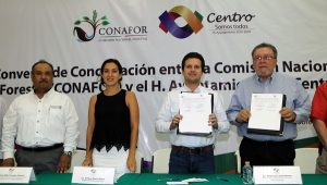 Fortalece Centro sector ambiental con firma de convenio de concertación con CONAFOR