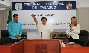 Designa el Tribunal Electoral de Tabasco a Oscar Rebolledo Herrera como Magistrado Presidente  