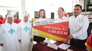 Suman esfuerzos gobierno municipal e iniciativa privada en beneficio de los Bomberos en Cancún