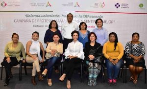 Inaugura DIF Campeche, campaña de prótesis de mama “Para sentirme mejor”