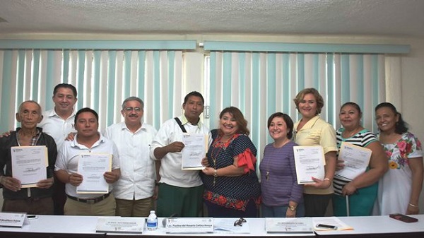 certifican-a-promotores-de-la-salud-mayahablantes