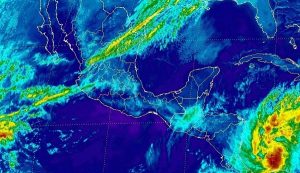 La tormenta tropical Otto evoluciono a huracán categoría 1 en el océano Atlántico