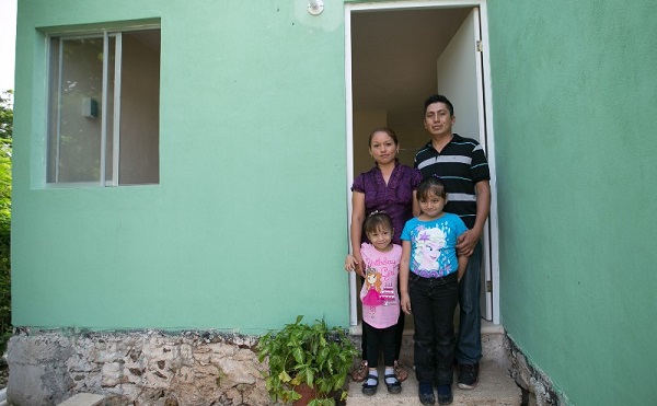 gobierno-impulsa-construccion-de-vivienda-en-yucatan
