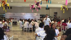 Apoyo adicional para agentes comunitarios de la Salud en Campeche: Alejandro Moreno Cárdenas