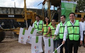Remberto Estrada pone en marcha obra de ampliación de la avenida Tepich