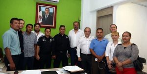 Cumple el gobierno de Remberto Estrada a policías de Benito Juárez