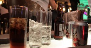 Moderar consumo de bebidas alcohólicas, recomienda Salud