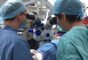 Realiza el ISSET primeros trasplantes de córneas