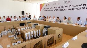 Equipamiento informático a Oficialías del Registro Civil de los 17 municipios en Tabasco: Arturo Núñez