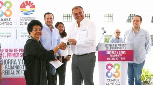 Entrega gobierno municipal premios del primer sorteo “¡Ahorra y Gana Pagando Tu Predial Hoy!”