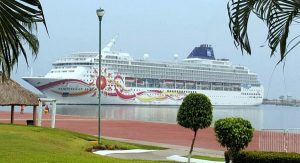 Inicia temporada de cruceros 2017 en Puerto Chiapas