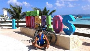 Deportista Eddy Nogales va por hazaña en Puerto Morelos
