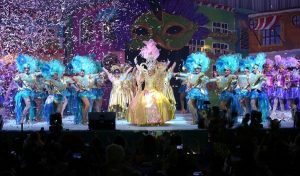 Tradición e identidad, “Baile de Carnaval de Damas” en Chetumal: Gabriela Rejón de Joaquín