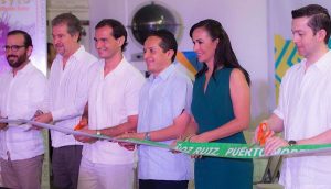 Inauguran el gobernador y la alcaldesa de Puerto Morelos empresa amigable con el medio ambiente