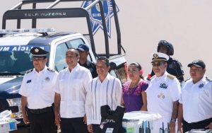 Así atendemos la desigualdad, al equipar a la policía de Quintana Roo: Carlos Joaquín
