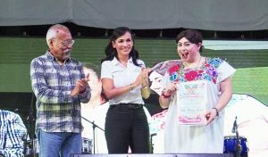 Quema Puerto Morelos al mal humor con el show de Tila María Sesto
