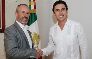 Remberto Estrada impulsa liderazgo turístico de Cancún
