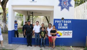 Entrega Gaudiano caseta de policía totalmente rehabilitada en Mayito