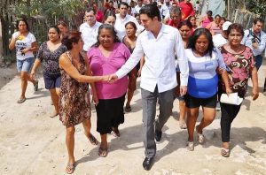 Trabajamos y caminamos con los benitojuarenses atendiendo sus demandas: Remberto Estrada