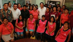 Presentarán al INADEM proyecto de maquiladora en Macuspana