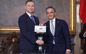 Nombra Gobierno de CDMX huésped distinguido a presidente de Polonia