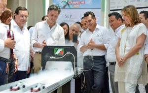 Moreno Cárdenas y Nuño Mayer inauguran Desafío Tecnológico “F1 In Schools”