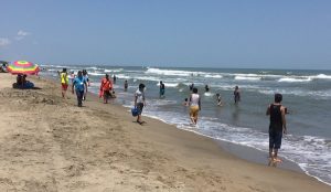 Intensifica Salud operativo en playas de Tabasco