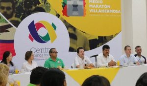 Convive Gaudiano con clubes de corredores con miras al Medio Maratón de Villahermosa