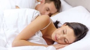 Dormir bien contribuye a mantener una vida saludable