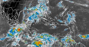 La tormenta tropical; “Calvin” tocará tierra al este-sureste de Puerto Ángel, Oaxaca