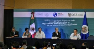 Plantea Videgaray acuerdos para crisis venezolana