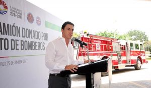 Remberto Estrada cumple y reconoce a los Bomberos, en beneficio de los ciudadanos