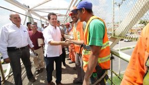 Inicia Gaudiano rehabilitación de tercer puente peatonal en el periférico Carlos Pellicer