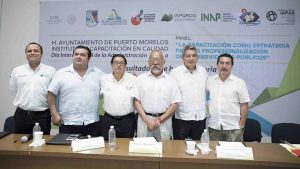 Profesionalizan a funcionarios de Puerto Morelos