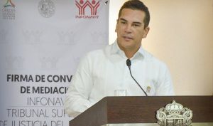 Atestigua Alejandro Moreno Cárdenas convenio para resolver falta de pago de viviendas