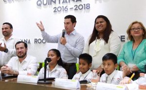 Niños benitojuarenses participan en la primera sesión de cabildo Infantil por un día 2017