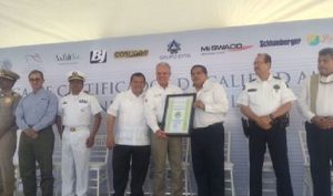 Entrega PROFEPA certificado de calidad ambiental a la Administración Portuaria de Dos Bocas