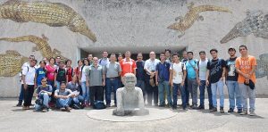 Estudiantes de El Salvador realizan visita académica a la UJAT