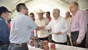 Apoya Núñez repunte de actividad ganadera en Tabasco