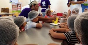 Más de mil niños aprendieron a elaborar queso durante el Quinto Festival en Tenosique