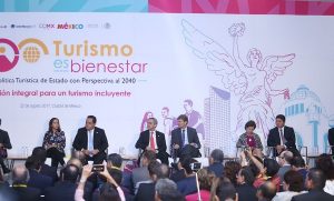 Convoca Jefe de Gobierno a reforzar el turismo social para posicionar a México