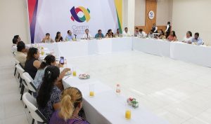 Refrenda Gaudiano a promotores indígenas de Centro respaldo con obras y gestiones