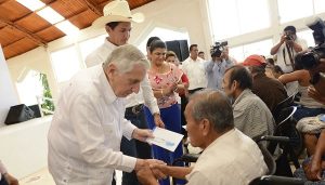 Llega Corazón Amigo a 39 mil personas con discapacidad en Huimanguillo: Arturo Núñez